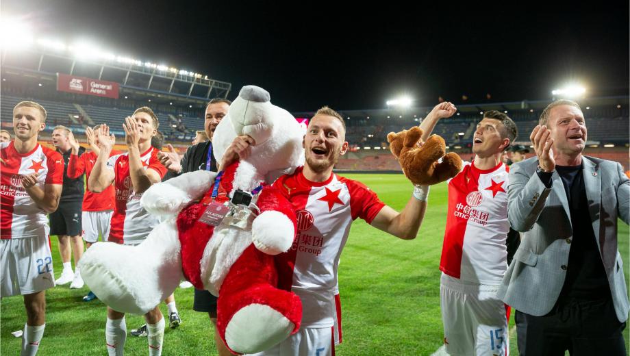 Win against Bohemians returns us to the top » SK Slavia Praha